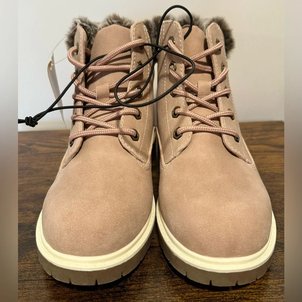 Thereabouts Little Girls London Pink Flat Heel Hiking Boots NWT Various …